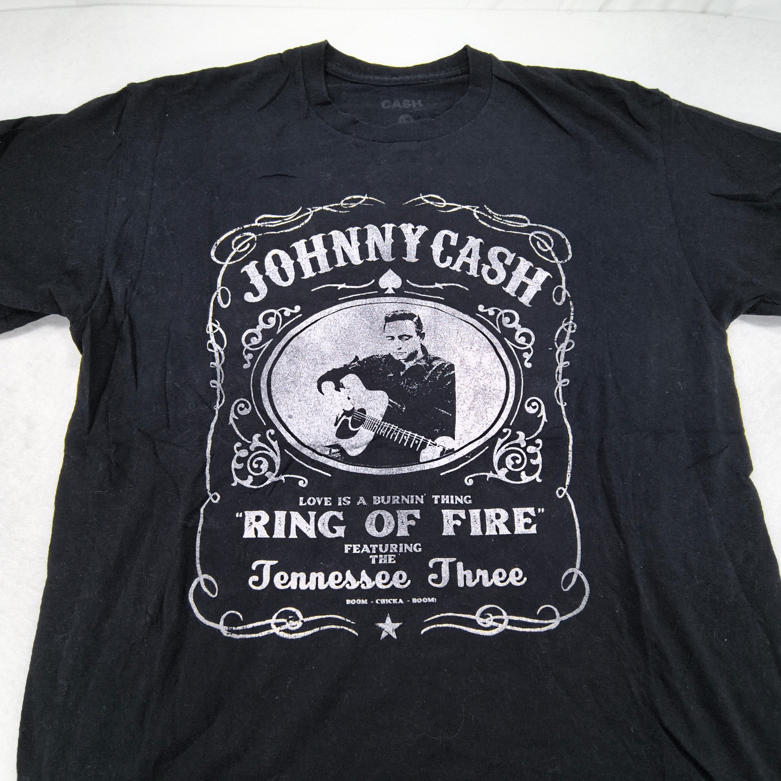 Johnny Cash Ring Of Fire Band Crew Neck Short Sleeve Shirt Mens Size L Black
